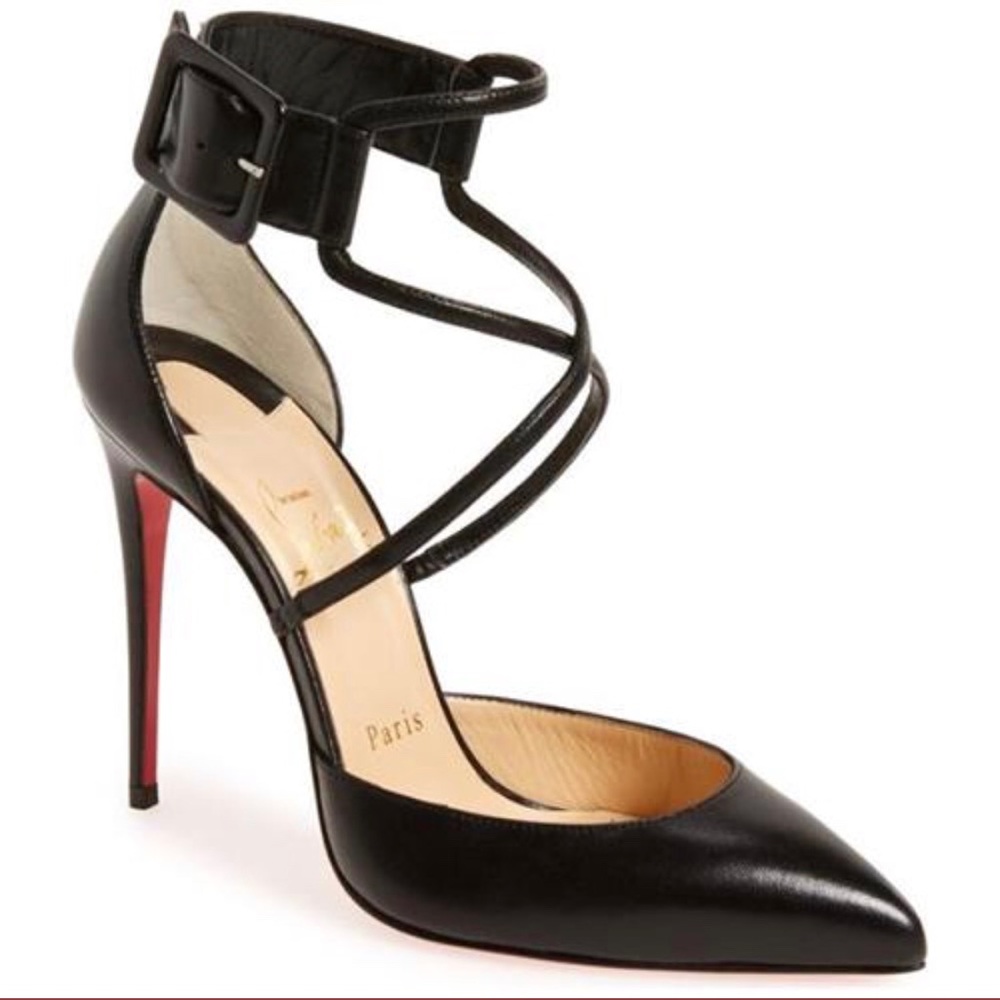 Christian Louboutin .